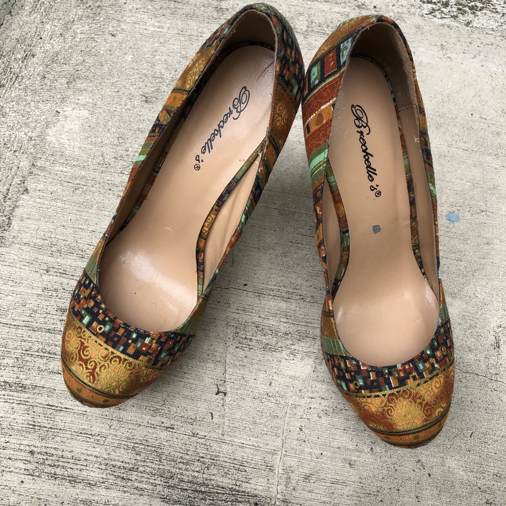 Breckelles Wedge Pumps Shoes Colorful Sz 8